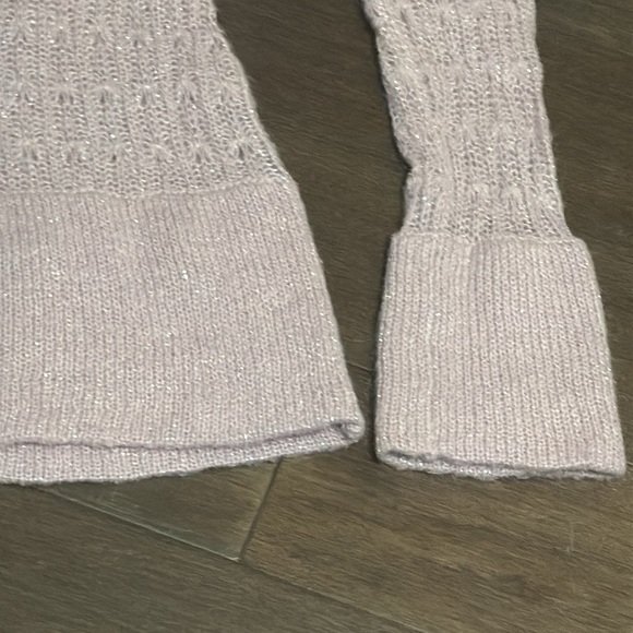 Nevada women’s crocheted sweaterer, long swoop neckline, small, lilac shimmer - Picture 5 of 7